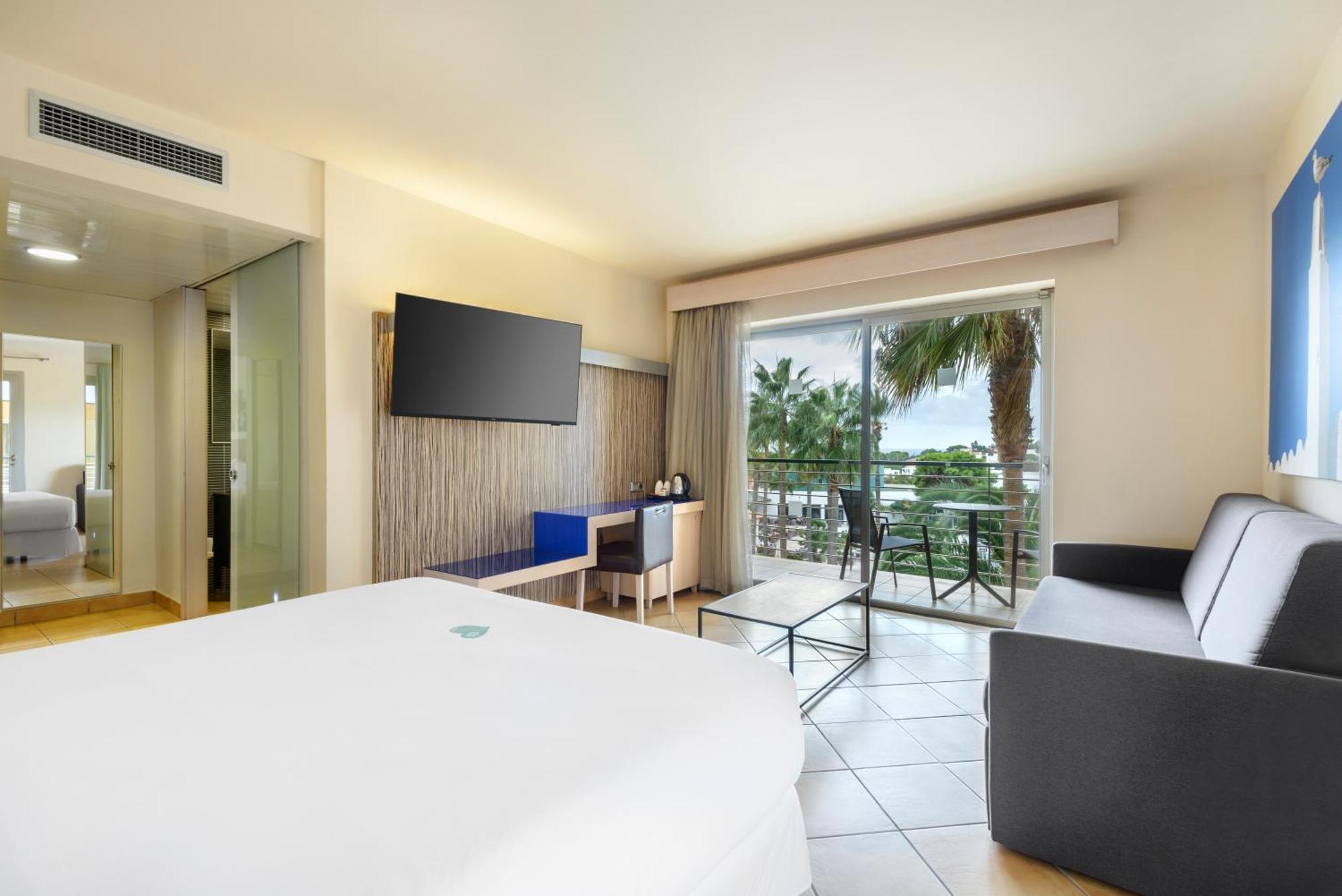 Occidental Menorca (Adults Only) Hotel Пунта Прима Екстериор снимка