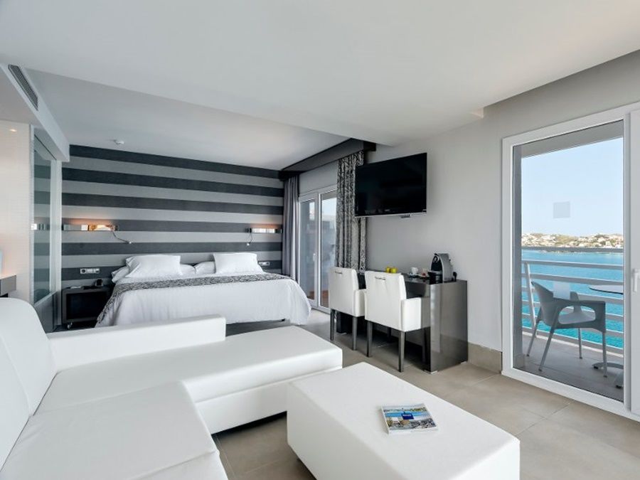 Occidental Menorca (Adults Only) Hotel Пунта Прима Екстериор снимка